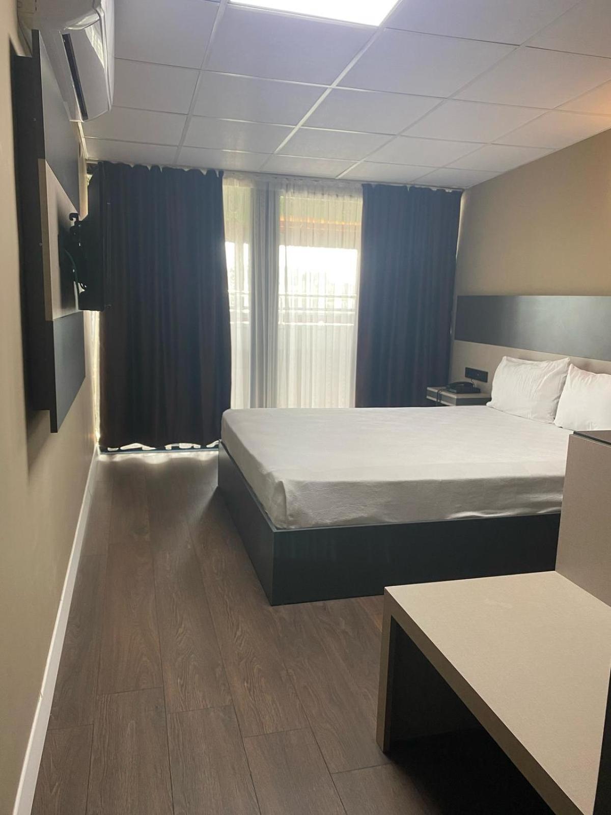 Esse Joven Hotel Antalya Kültér fotó